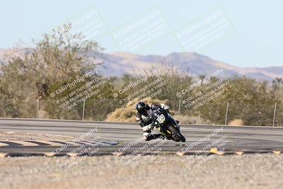 media/Dec-06-2025-CVMA (Sat) [[4a896cc04c]]/Race 8- Formula 40 MW and LW/